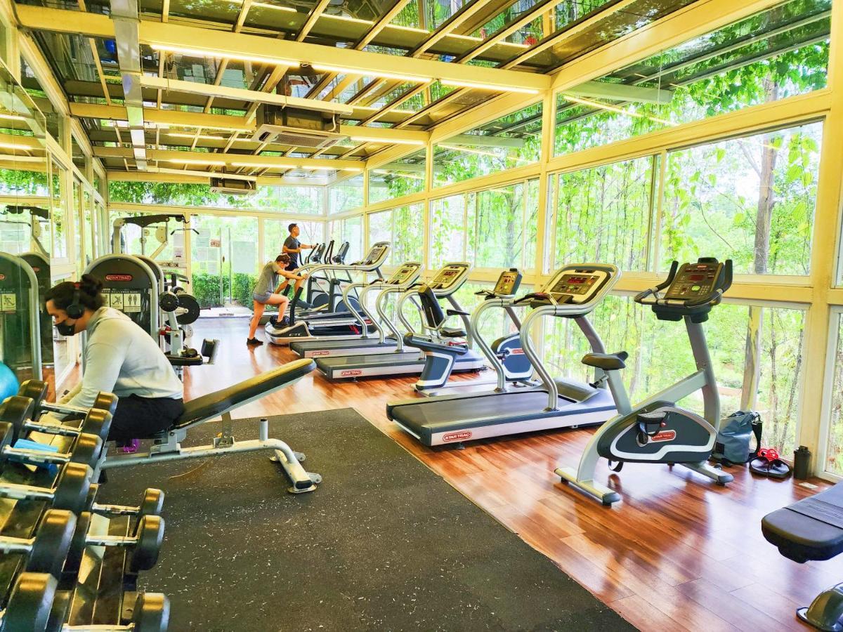Cyberjaya & Verdi Nature 5 2 Pax Fully Air-con Apartment *